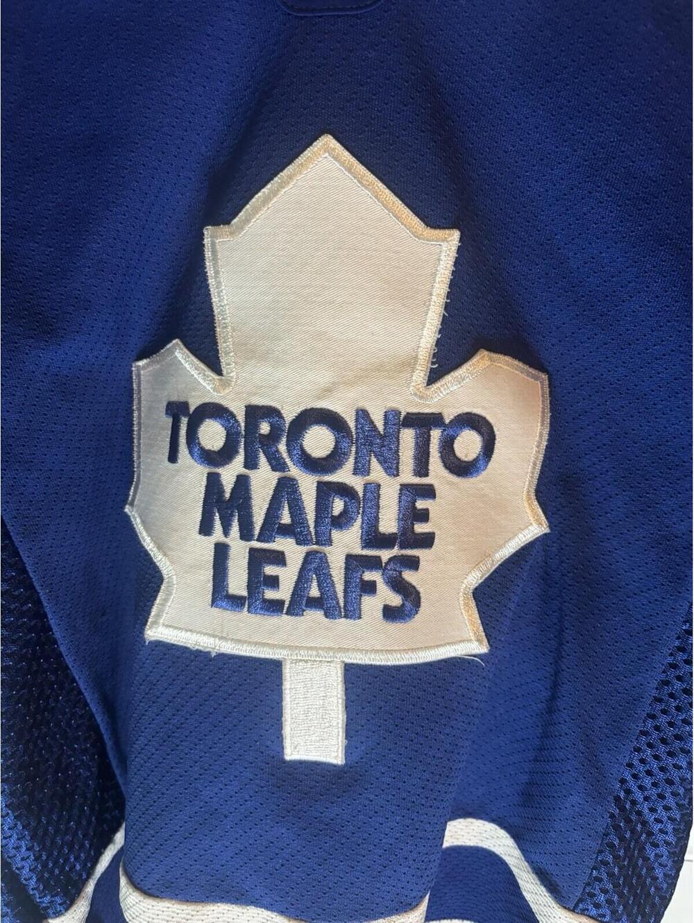 Toronto Maple Leafs Official Licensed CCM Jersey - Youth Large  - Made In Canada - Picture 2 of 11